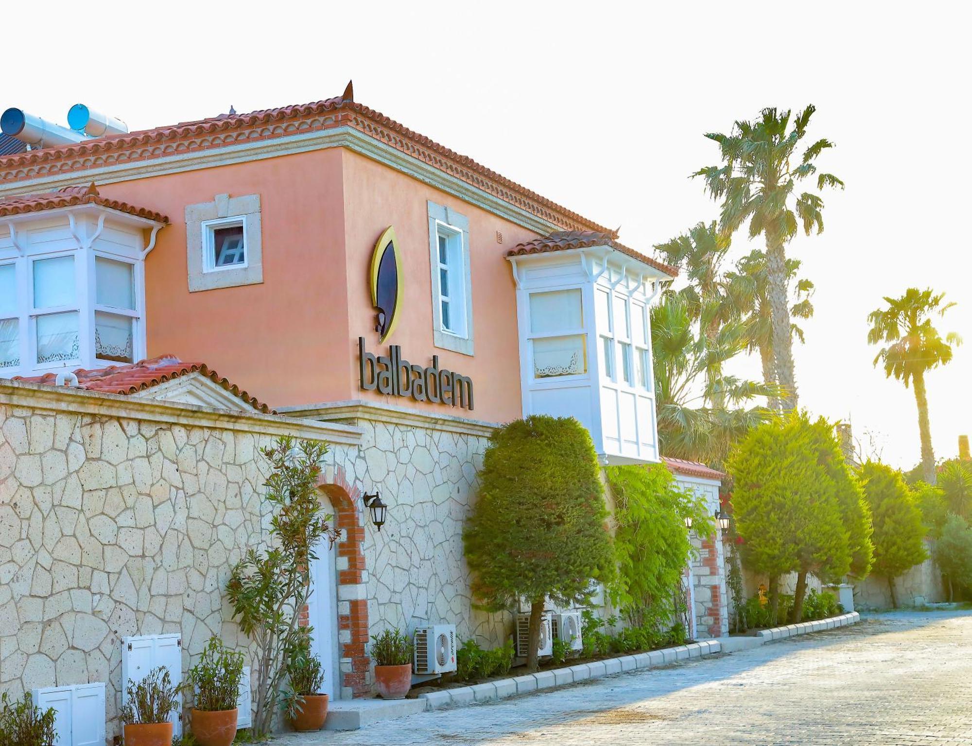Alacati Balbadem Hotel (Adults Only) エクステリア 写真